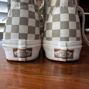 Vans white grey checkered Sk9-Hi sneakers 4.5 big kid shoes